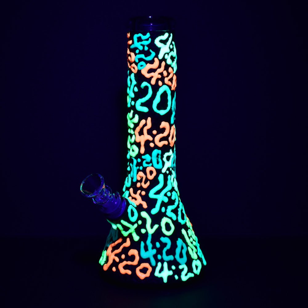 It's 420 Everywhere Glow in the Dark Beaker 10.25" Water Pipe - Glasss Station