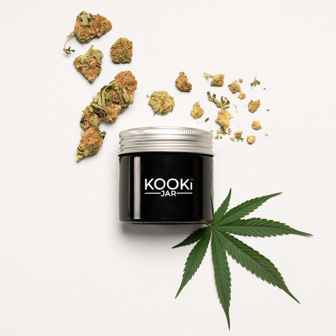 Kooki Small Glass Stash Jar with 5x Magnifying Lid - Glasss Station